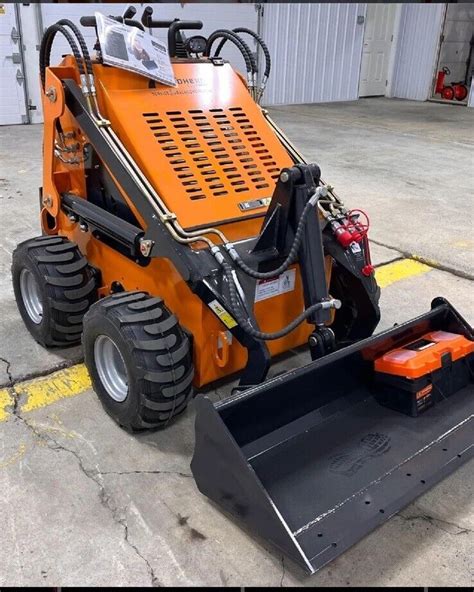 who makes landhero mini skid steer|land hero mini skid steer track.